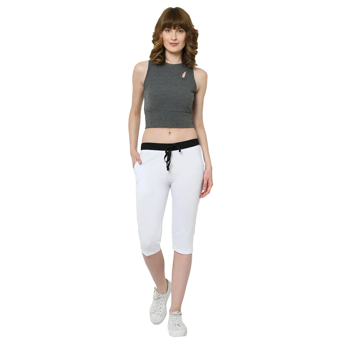 Vimal Jonney White 3/4th Capri For Women's