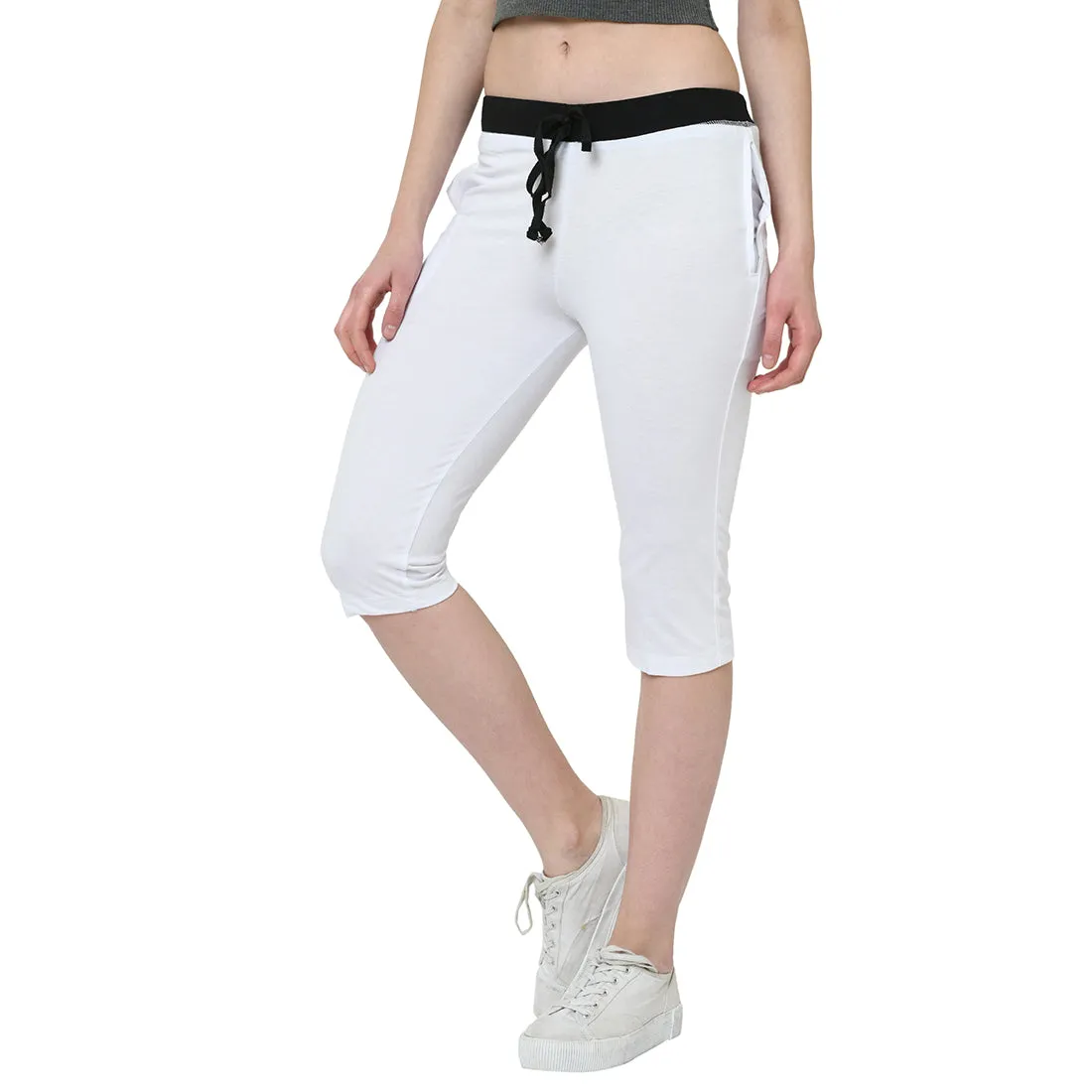 Vimal Jonney White 3/4th Capri For Women's